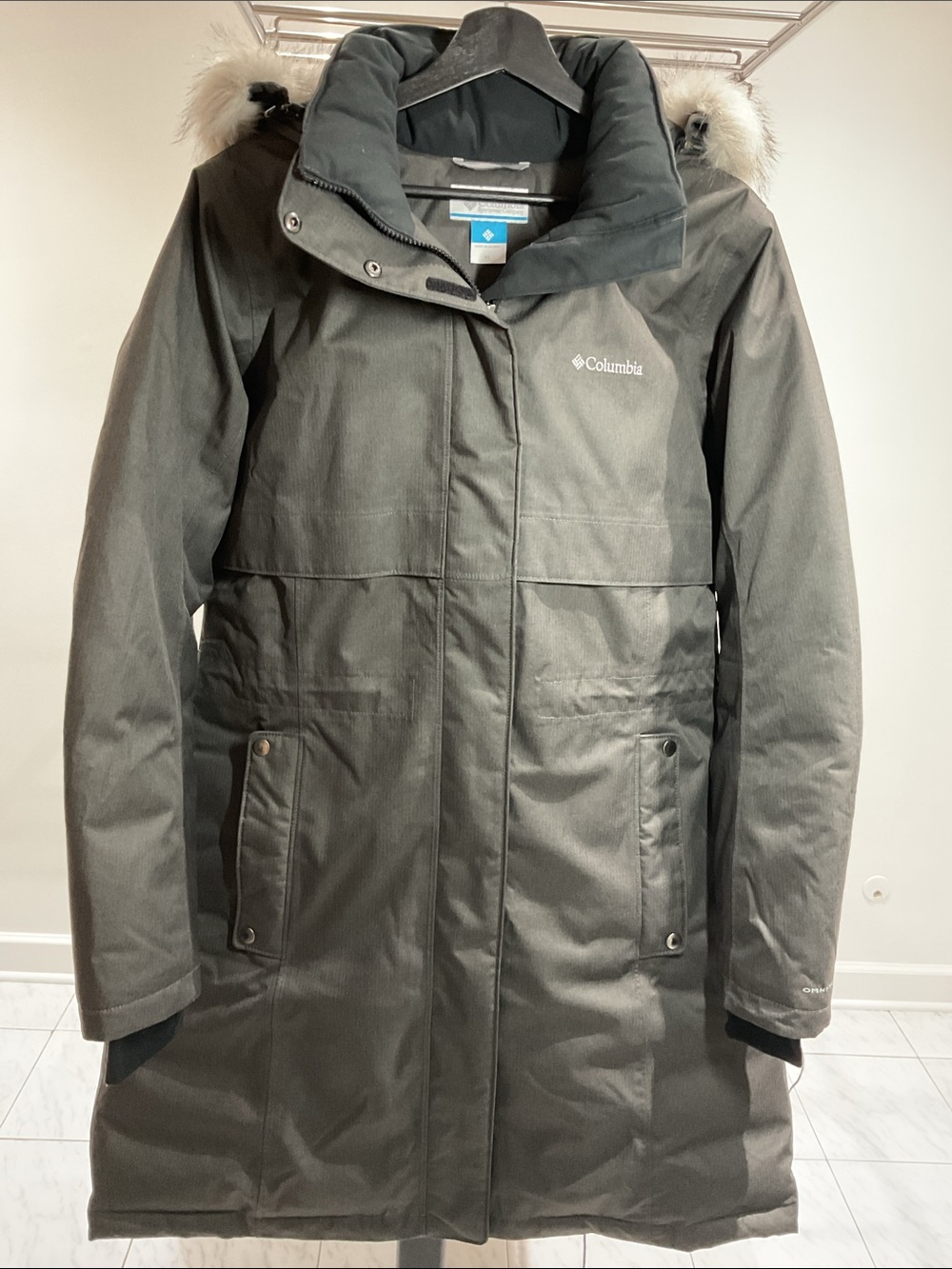 Columbia Women’s Apres Arson Winter Long Down Jacket Black XL